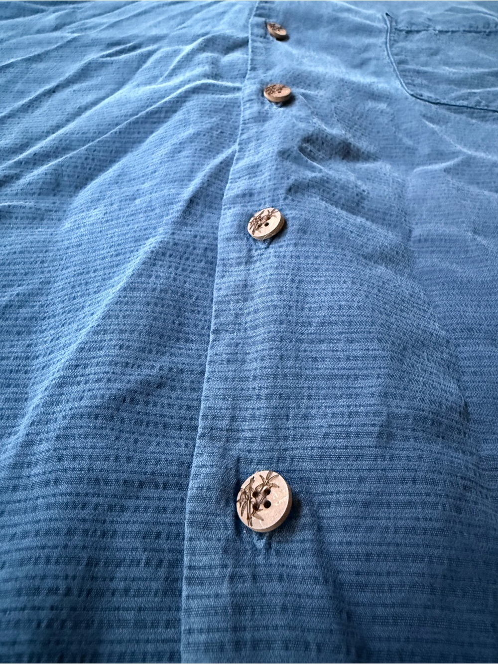 Tommy Bahama Blue silk Textured Casual Button-Down Shirt men’s xl - Picture 3 of 12